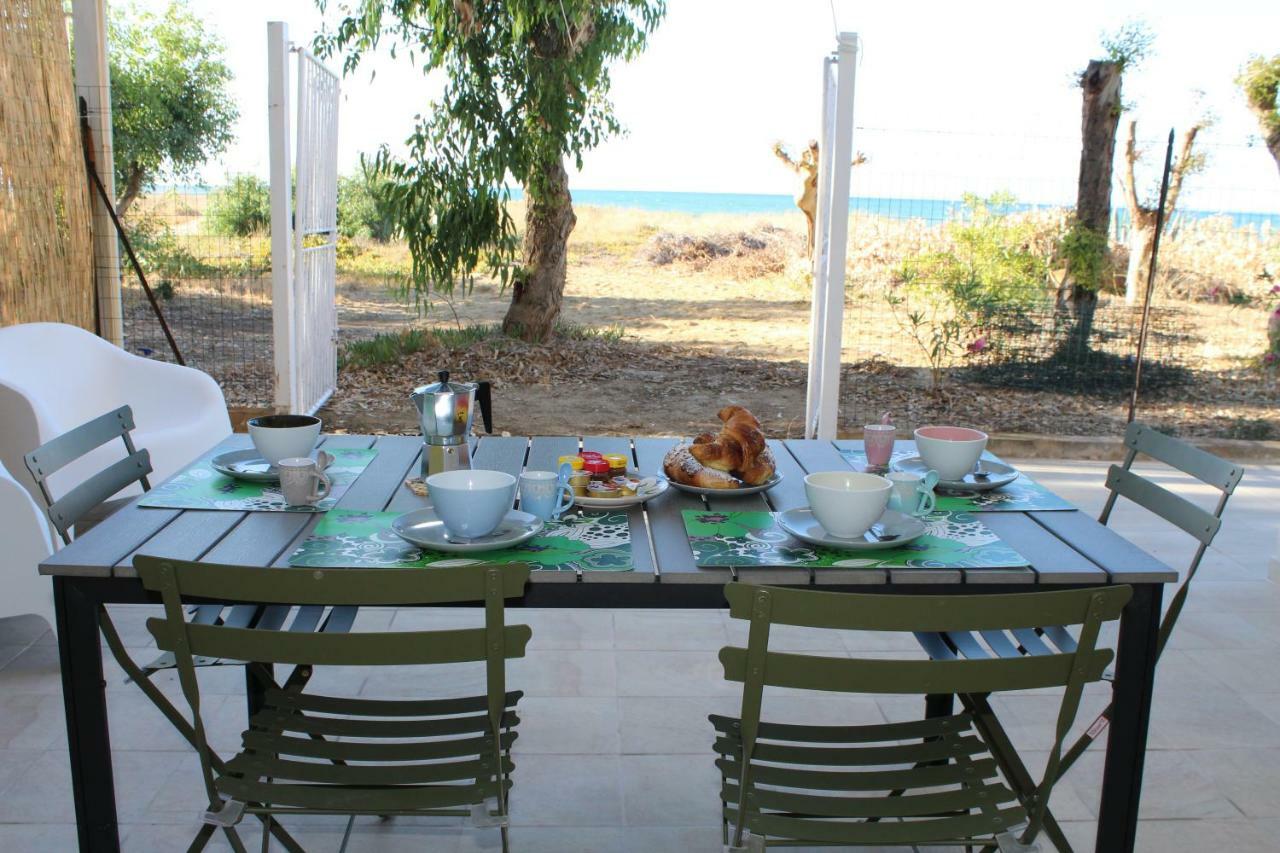 Acquamarina House On The Beach Apartment Alcamo Marina Bagian luar foto